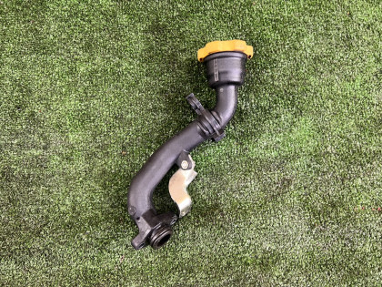 Горловина заливная масляная